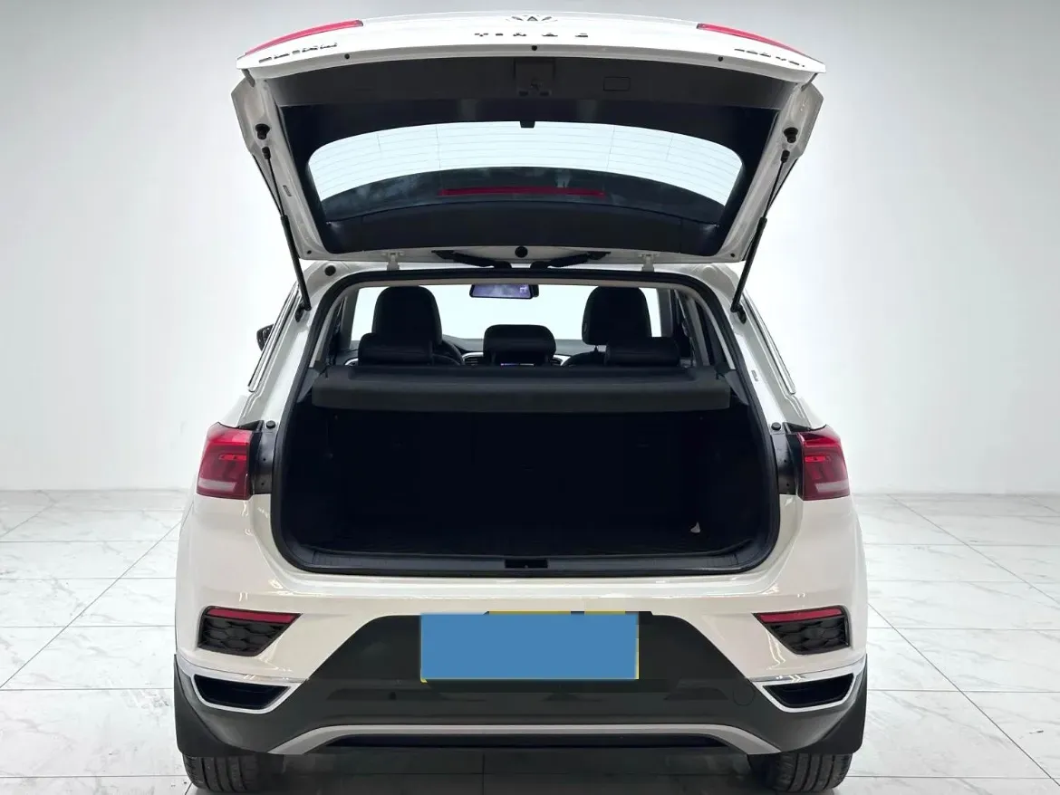 2020 Volkswagen T-Roc 1.4T 150HP L4 7DCT,autocango,china used car exporter,china ev exporter,chinese used car exporter,chinese used ev exporter