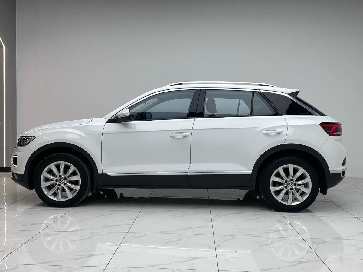 2020 Volkswagen T-Roc 1.4T 150HP L4 7DCT,autocango,china used car exporter,china ev exporter,chinese used car exporter,chinese used ev exporter