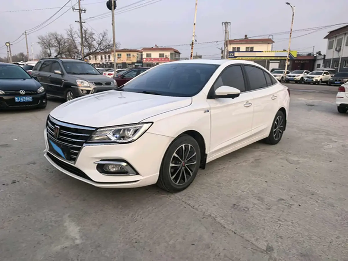 2019 Roewe i5 1.5L 120HP L4 CVT