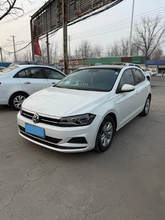 2019 Volkswagen Polo 1.5L 113HP L4 6AT