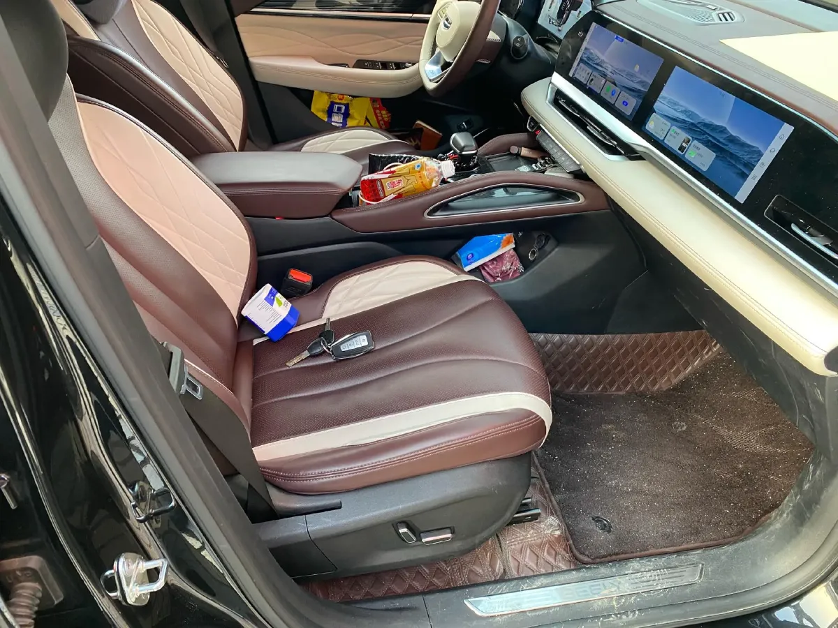 2021 Geely Monjaro 2.0T 238HP L4 8AT,autocango,china used car exporter,china ev exporter,chinese used car exporter,chinese used ev exporter