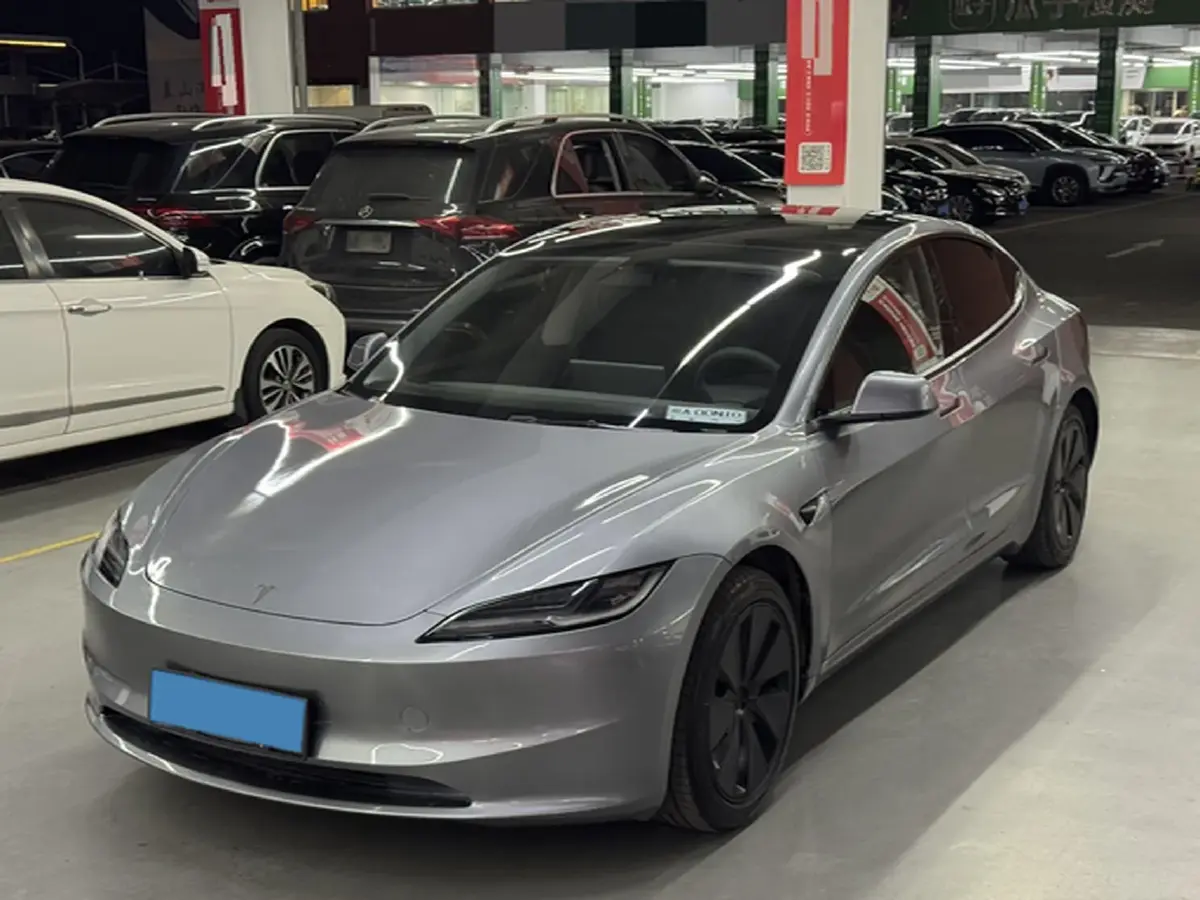 2025 Tesla Model 3 BEV