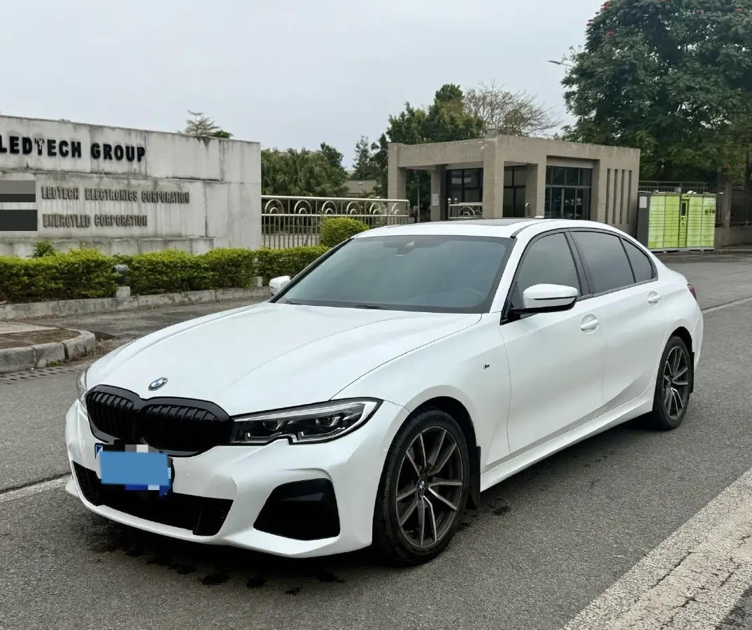 2020 BMW 3 Series 2.0T 184HP L4 8AT