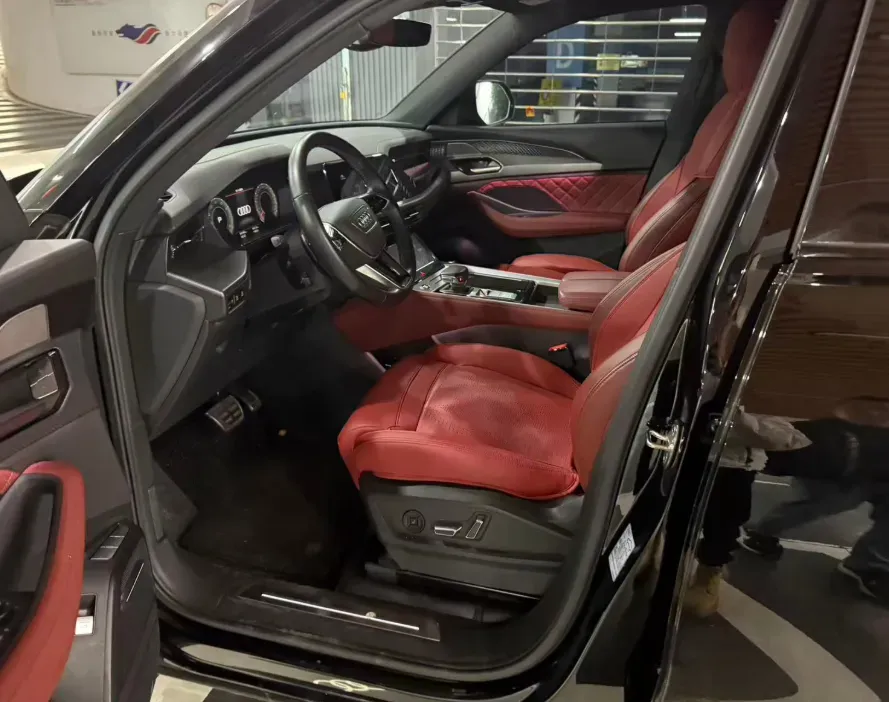 2023 Audi Q6 2.5T 299HP V6 7DCT,autocango,china used car exporter,china ev exporter,chinese used car exporter,chinese used ev exporter