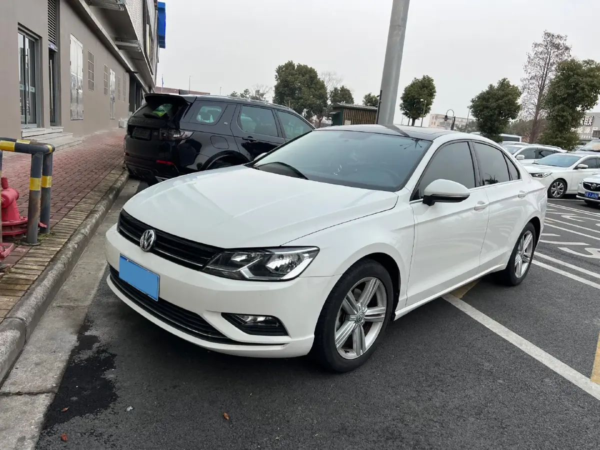 2018 Volkswagen Lamando 1.4T 150HP L4 7DCT