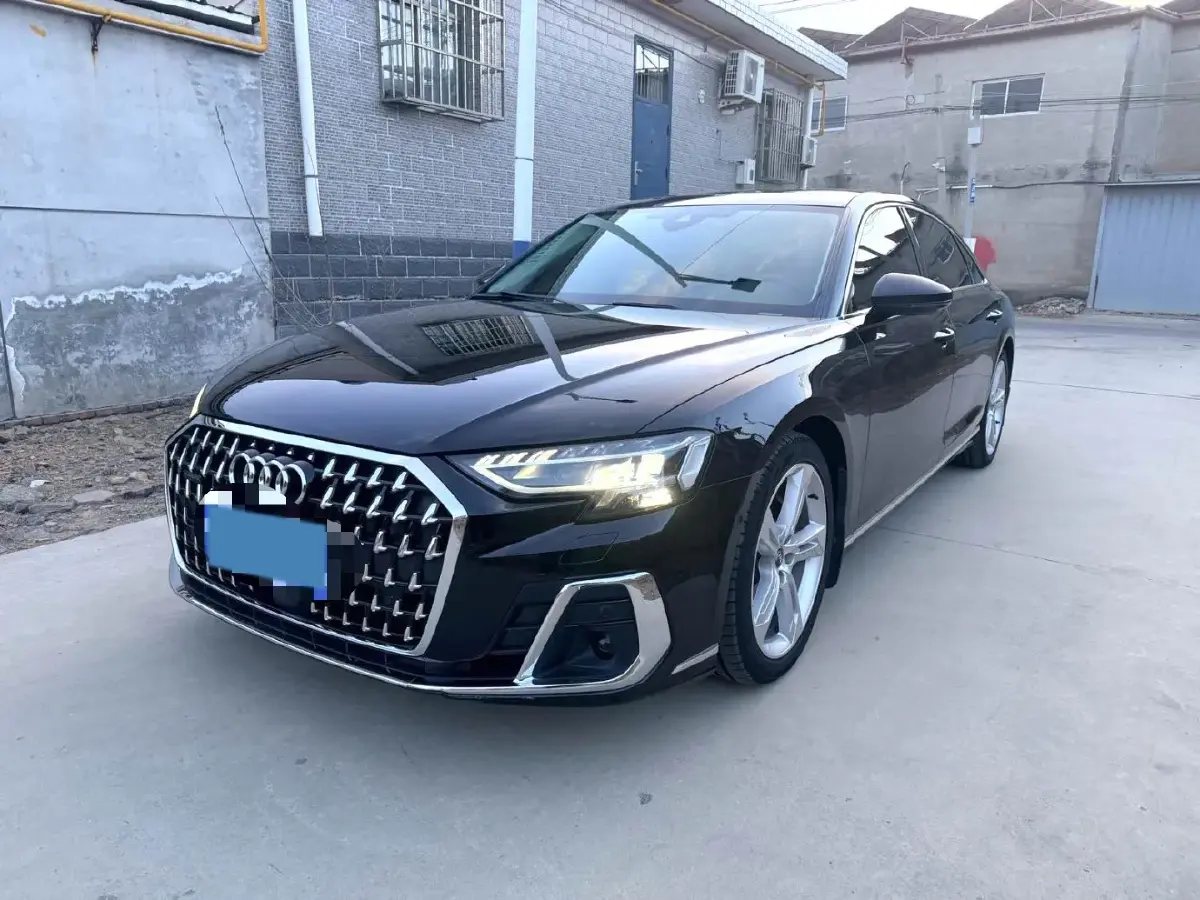 2023 Audi A8 3.0T 286HP V6 8AT