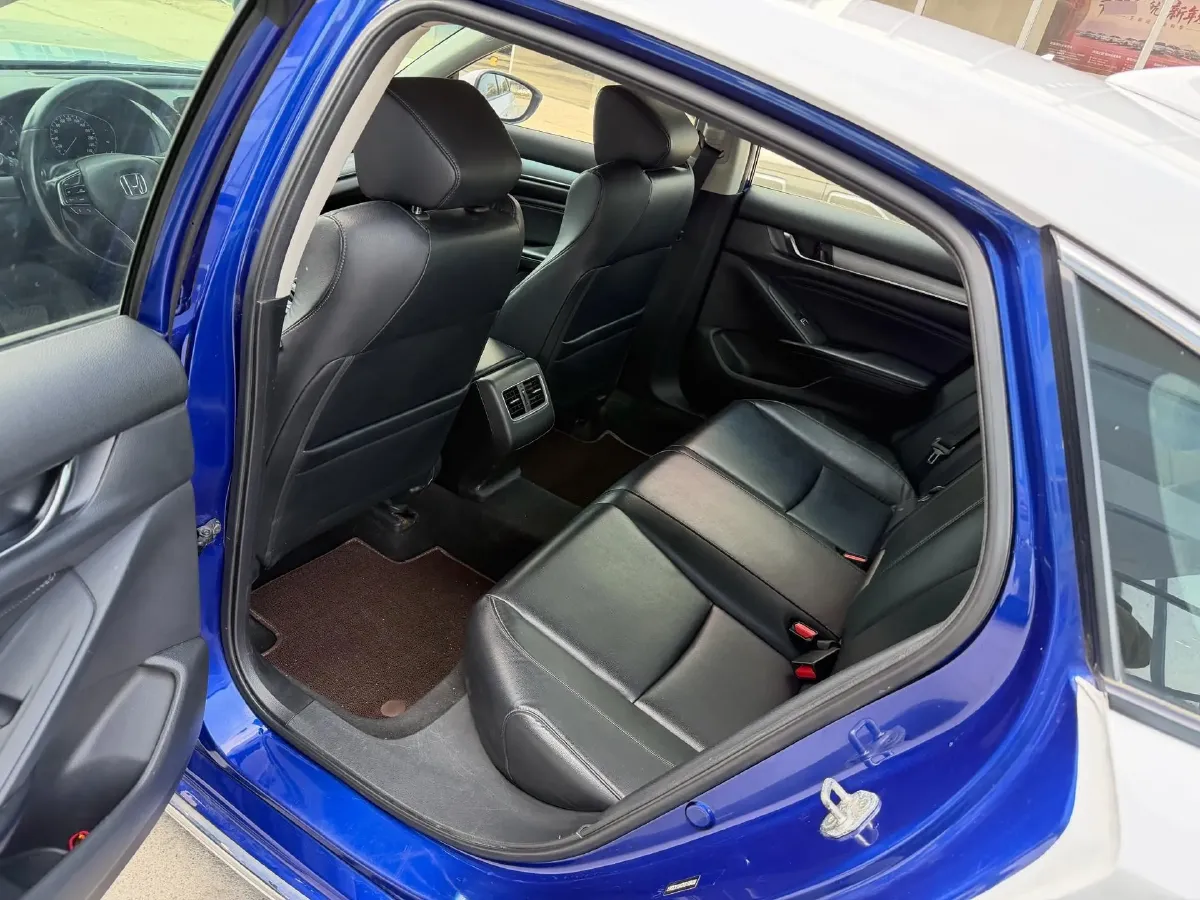 2018 Honda Accord 1.5T 194HP L4 CVT,autocango,china used car exporter,china ev exporter,chinese used car exporter,chinese used ev exporter