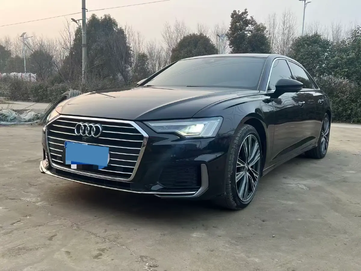 2020 Audi A6L 2.0T 190HP L4 7DCT