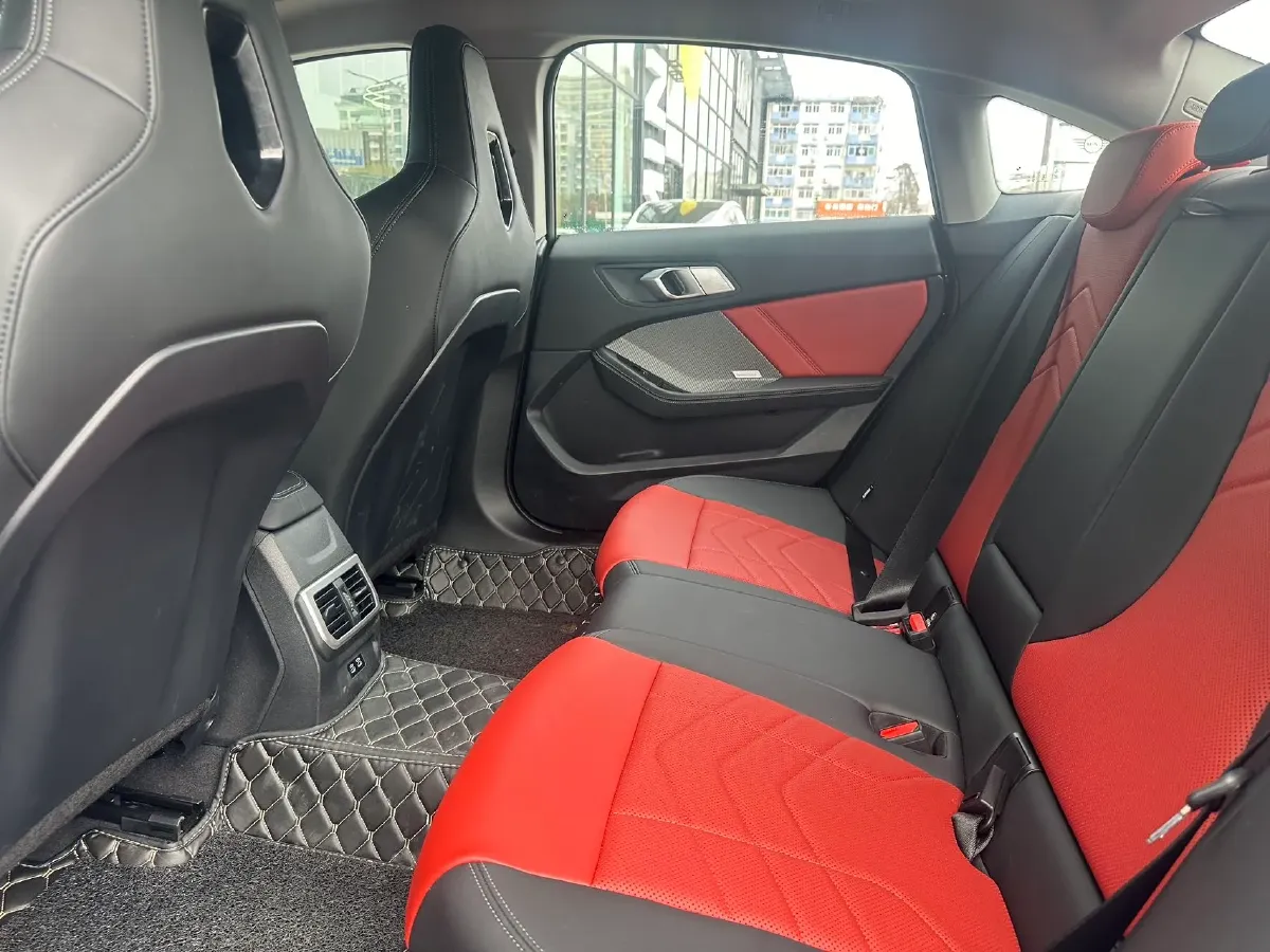 2025 JAC Refine RefineRF8 2.0T 253HP L4 8AT,autocango,china used car exporter,china ev exporter,chinese used car exporter,chinese used ev exporter