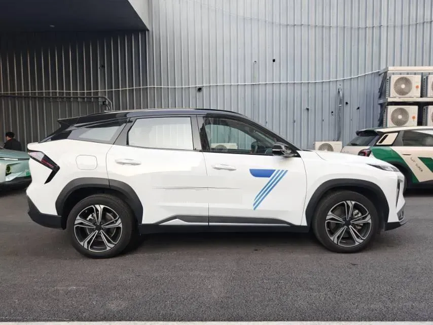 2025 Geely Galaxy L7 1.5L 112HP L4 1DHT PHEV 18.4KWH,autocango,china used car exporter,china ev exporter,chinese used car exporter,chinese used ev exporter