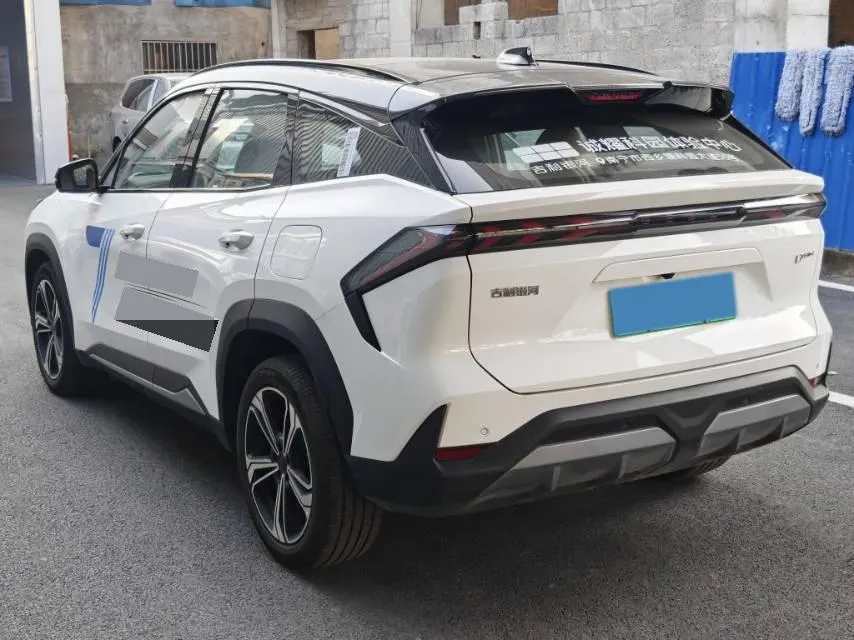 2025 Geely Galaxy L7 1.5L 112HP L4 1DHT PHEV 18.4KWH,autocango,china used car exporter,china ev exporter,chinese used car exporter,chinese used ev exporter