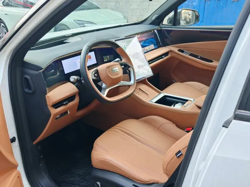 2025 Geely Galaxy L7 1.5L 112HP L4 1DHT PHEV 18.4KWH,autocango,china used car exporter,china ev exporter,chinese used car exporter,chinese used ev exporter