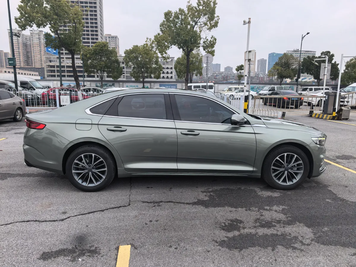 2023 Geely Preface 1.5T 181HP L4 7DCT,autocango,china used car exporter,china ev exporter,chinese used car exporter,chinese used ev exporter