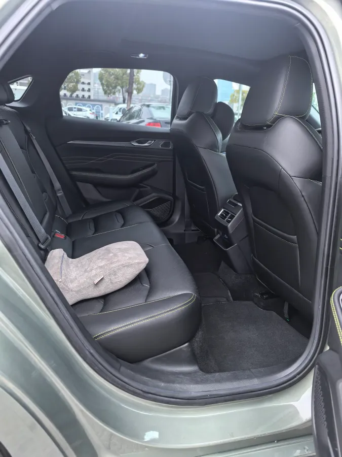 2023 Geely Preface 1.5T 181HP L4 7DCT,autocango,china used car exporter,china ev exporter,chinese used car exporter,chinese used ev exporter