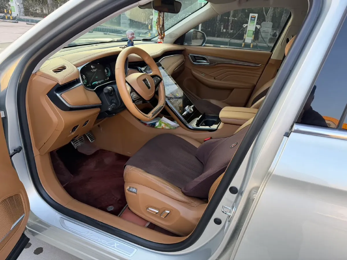 2018 Roewe MARVEL X BEV 52.5KWH,autocango,china used car exporter,china ev exporter,chinese used car exporter,chinese used ev exporter