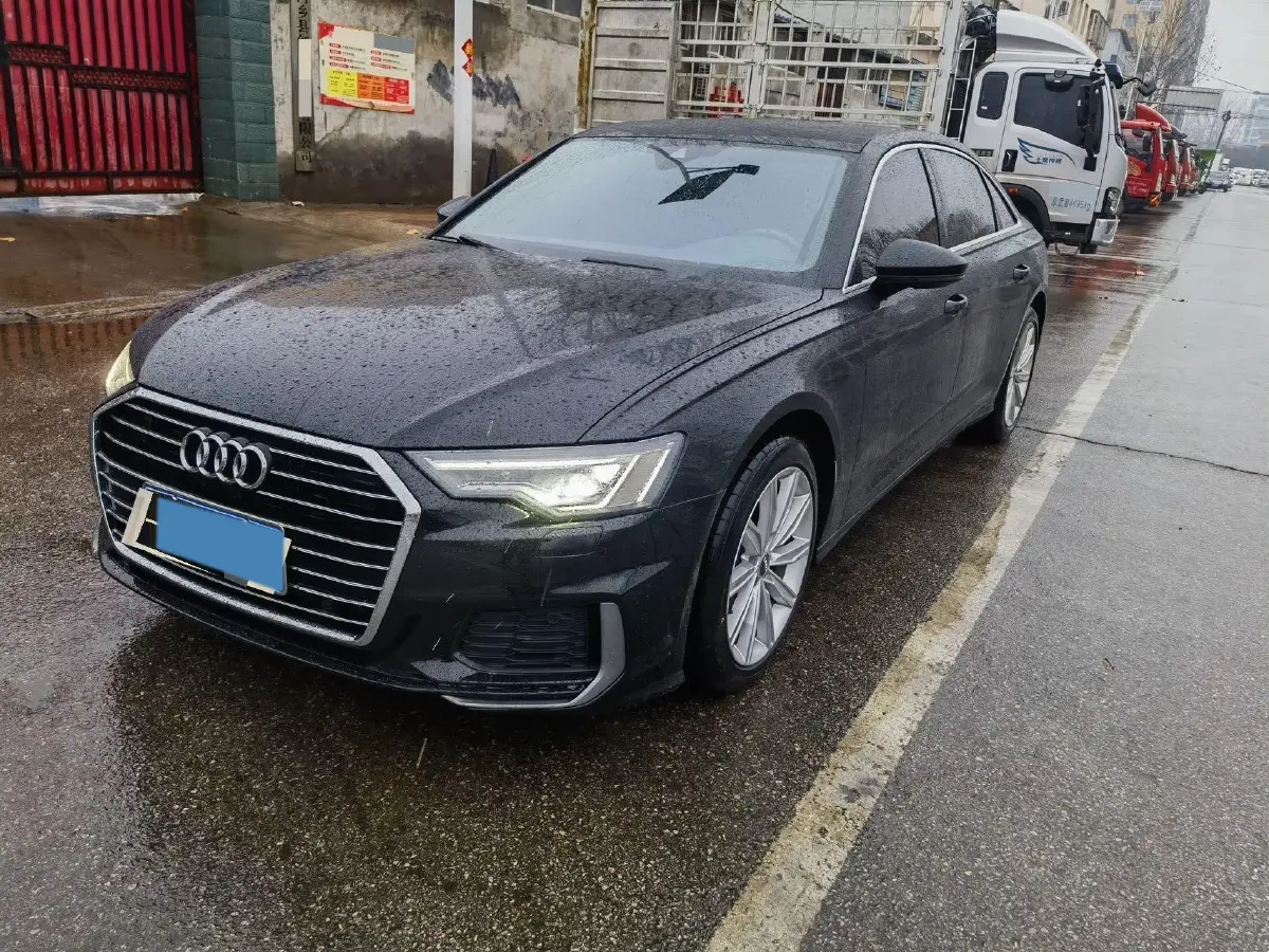 2021 Audi A6L 2.0T 224HP L4 7DCT