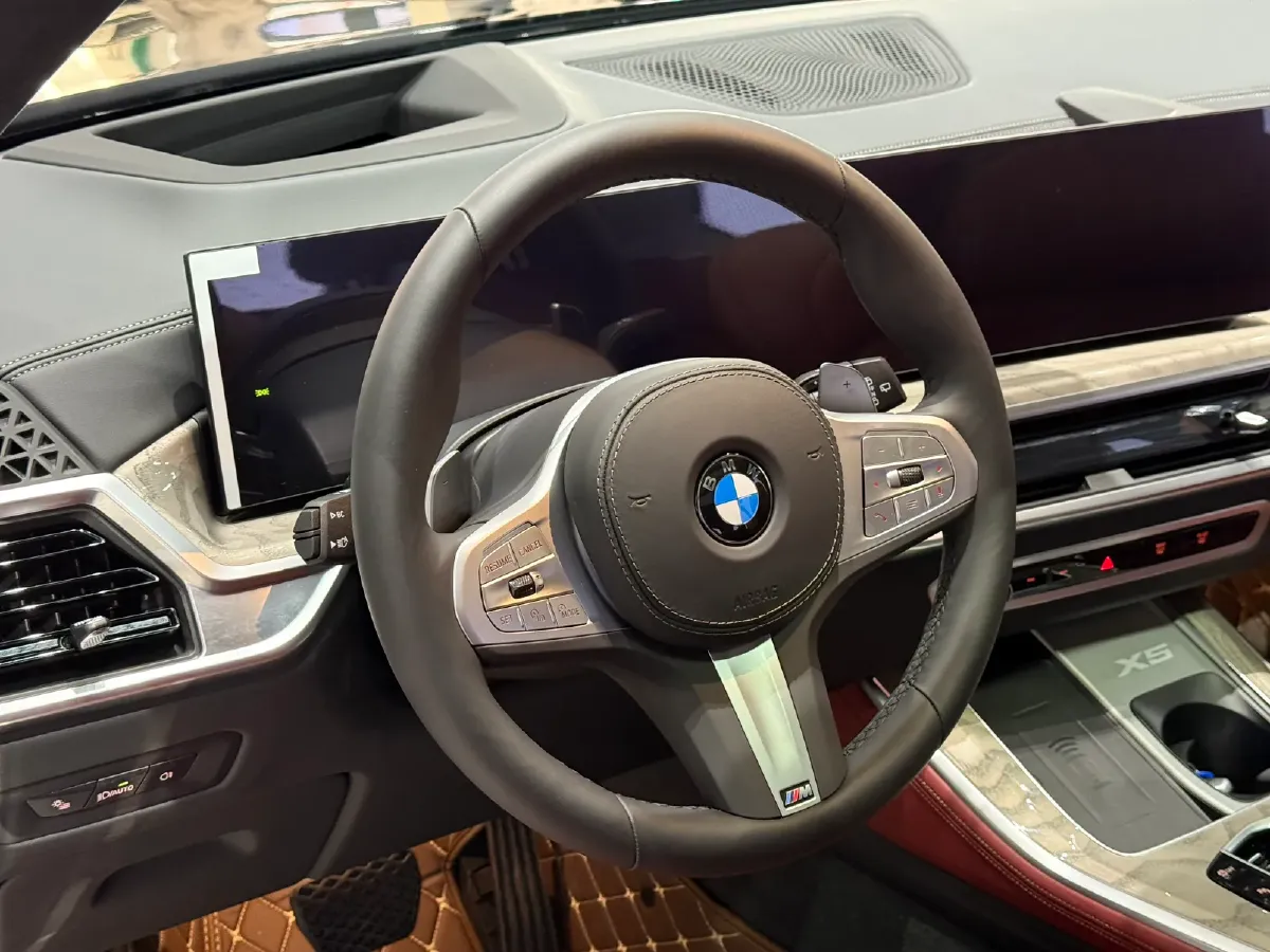 2026 BMW X5 3.0T 381HP L6 8AT,autocango,china used car exporter,china ev exporter,chinese used car exporter,chinese used ev exporter