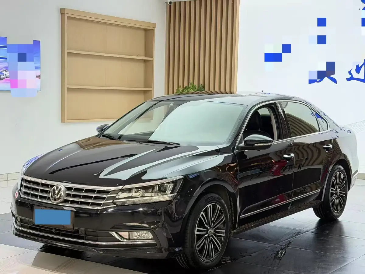 2017 Volkswagen Passat 1.8T 180HP L4 7DCT