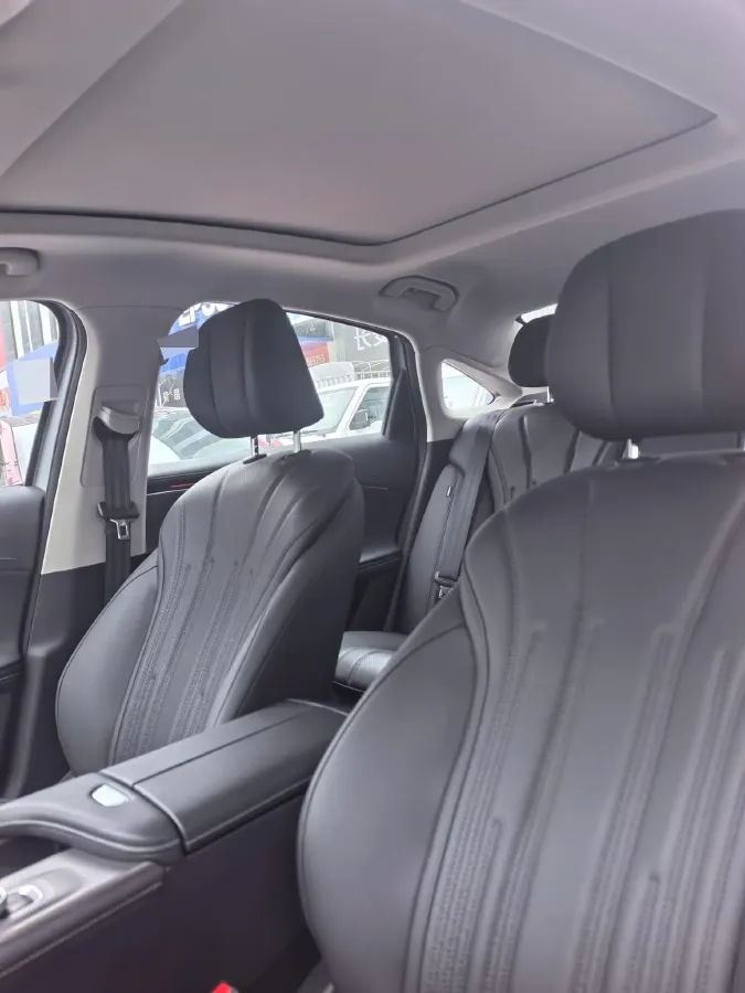 2024 Fulwin FulwinA8 1.5T 156HP L4 1DHT PHEV 18.3KWH,autocango,china used car exporter,china ev exporter,chinese used car exporter,chinese used ev exporter