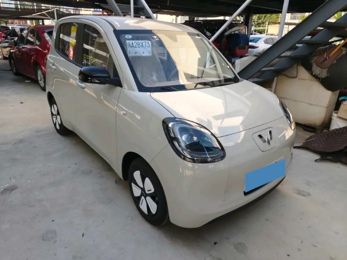 2025 WuLing HongGuang MINI EV BEV 16.2KWH,autocango,china used car exporter,china ev exporter,chinese used car exporter,chinese used ev exporter