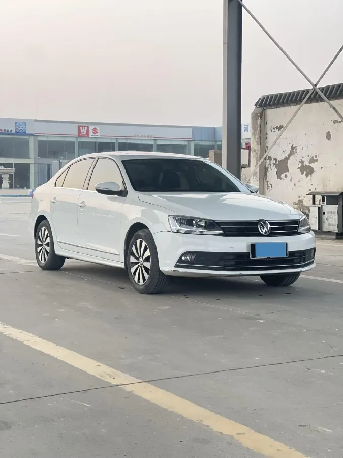 2018 KingLong KaiTe 2.3T 110HP L4 5MT,autocango,china used car exporter,china ev exporter,chinese used car exporter,chinese used ev exporter