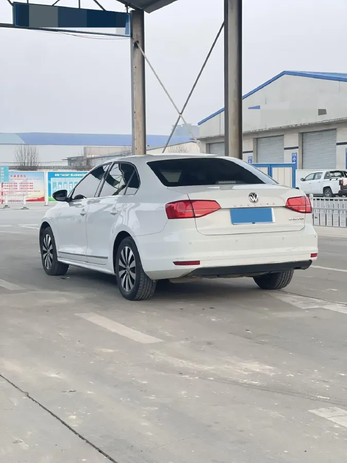 2018 KingLong KaiTe 2.3T 110HP L4 5MT,autocango,china used car exporter,china ev exporter,chinese used car exporter,chinese used ev exporter