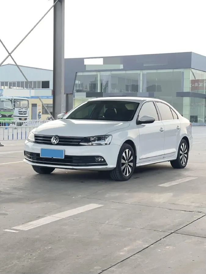 2018 KingLong KaiTe 2.3T 110HP L4 5MT,autocango,china used car exporter,china ev exporter,chinese used car exporter,chinese used ev exporter