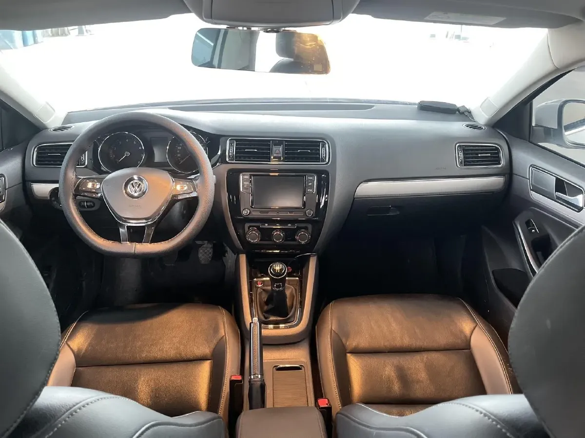 2018 KingLong KaiTe 2.3T 110HP L4 5MT,autocango,china used car exporter,china ev exporter,chinese used car exporter,chinese used ev exporter