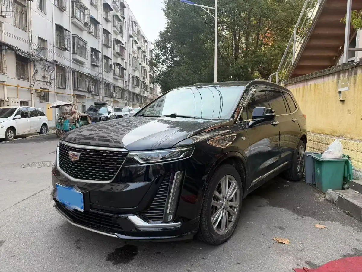 2022 Cadillac XT6 2.0T 237HP L4 9AT