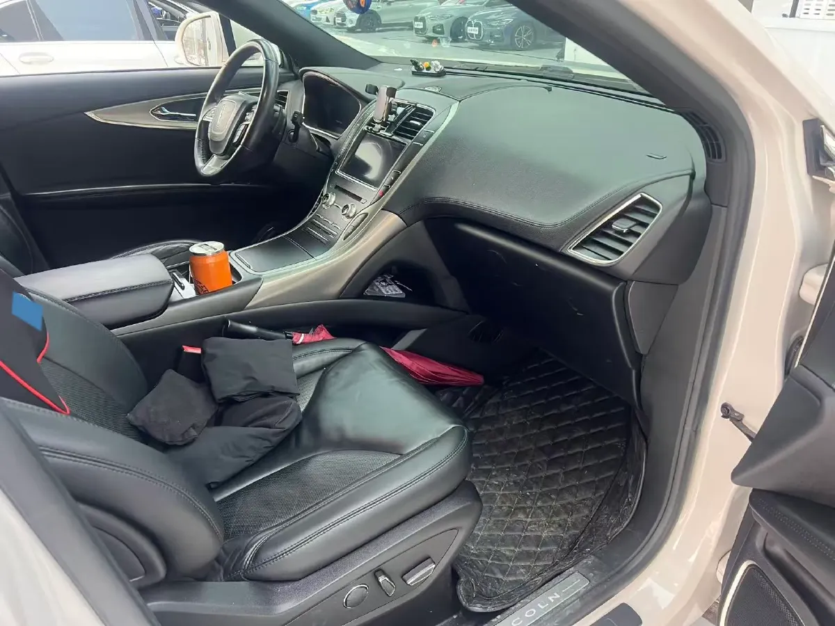 2019 Lincoln Nautilus 2.0T 235HP L4 8AT,autocango,china used car exporter,china ev exporter,chinese used car exporter,chinese used ev exporter