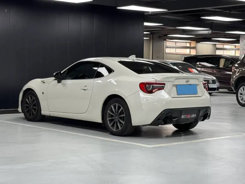 2019 Toyota 86 2.0L 200HP H4 6MT,autocango,china used car exporter,china ev exporter,chinese used car exporter,chinese used ev exporter