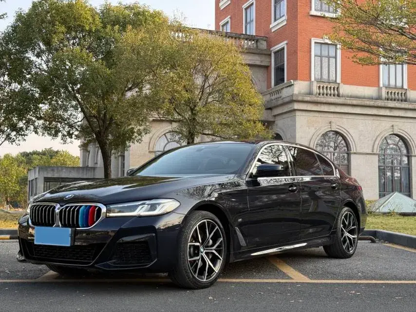 2021 BMW 5 Series 2.0T 252HP L4 8AT