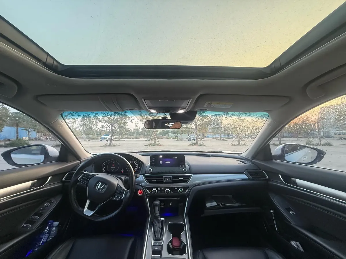 2018 Honda Accord 1.5T 194HP L4 CVT,autocango,china used car exporter,china ev exporter,chinese used car exporter,chinese used ev exporter