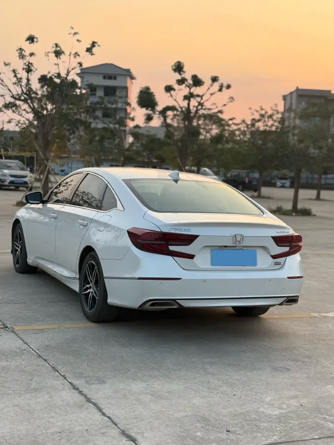 2018 Honda Accord 1.5T 194HP L4 CVT,autocango,china used car exporter,china ev exporter,chinese used car exporter,chinese used ev exporter
