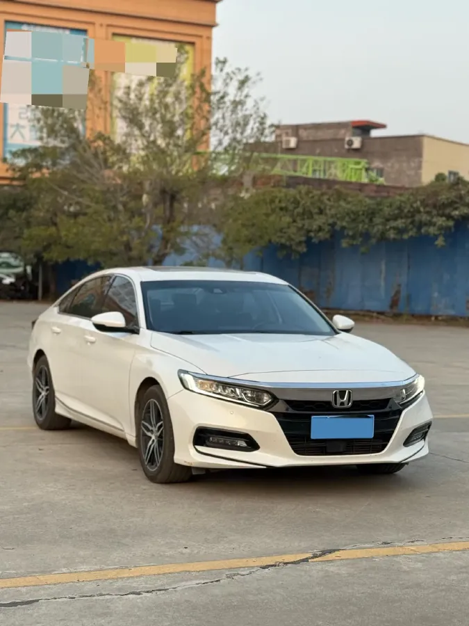 2018 Honda Accord 1.5T 194HP L4 CVT,autocango,china used car exporter,china ev exporter,chinese used car exporter,chinese used ev exporter