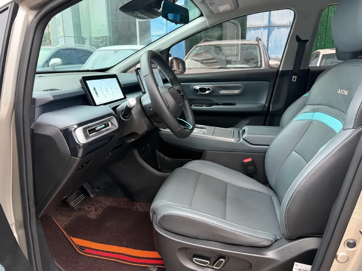 2023 GAC Trumpchi GS4 1.5T 177HP L4 6AT,autocango,china used car exporter,china ev exporter,chinese used car exporter,chinese used ev exporter