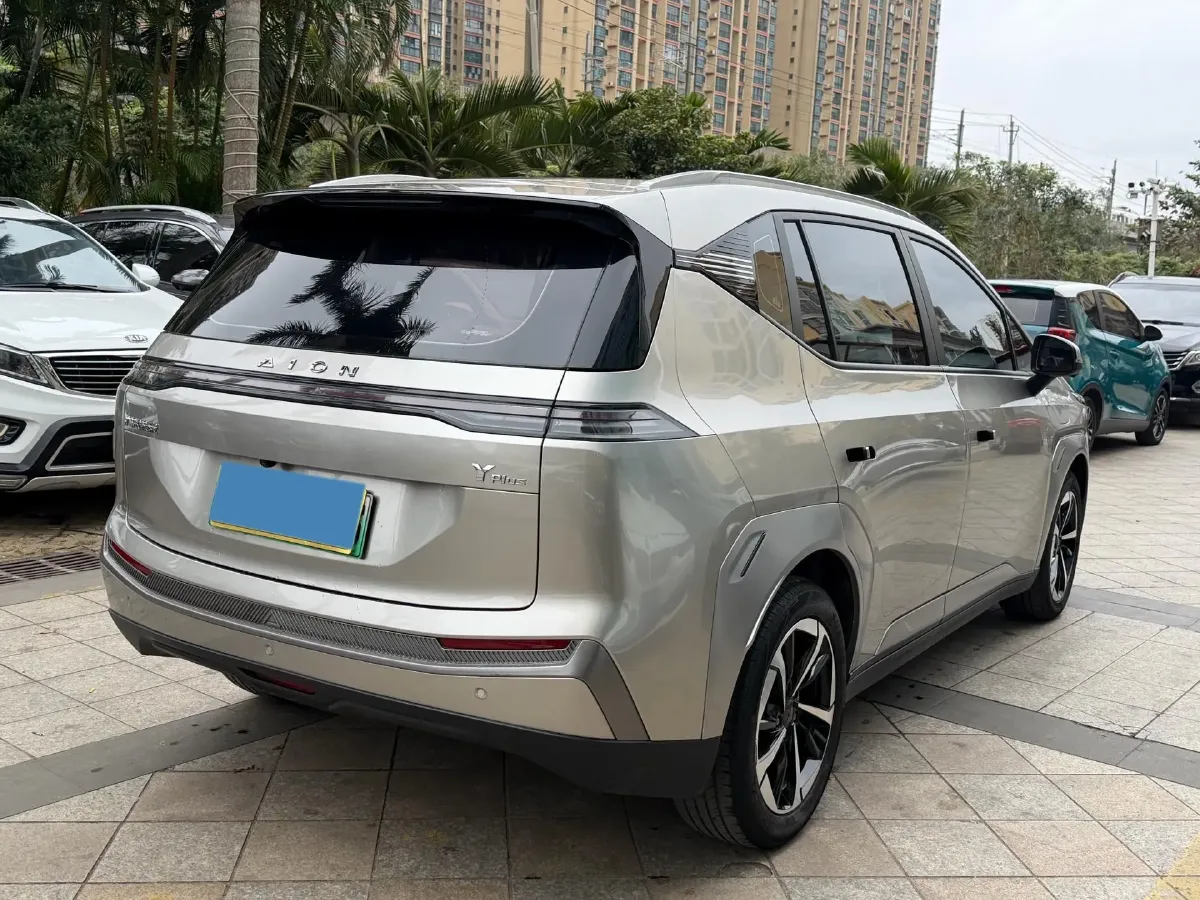 2023 GAC Trumpchi GS4 1.5T 177HP L4 6AT,autocango,china used car exporter,china ev exporter,chinese used car exporter,chinese used ev exporter