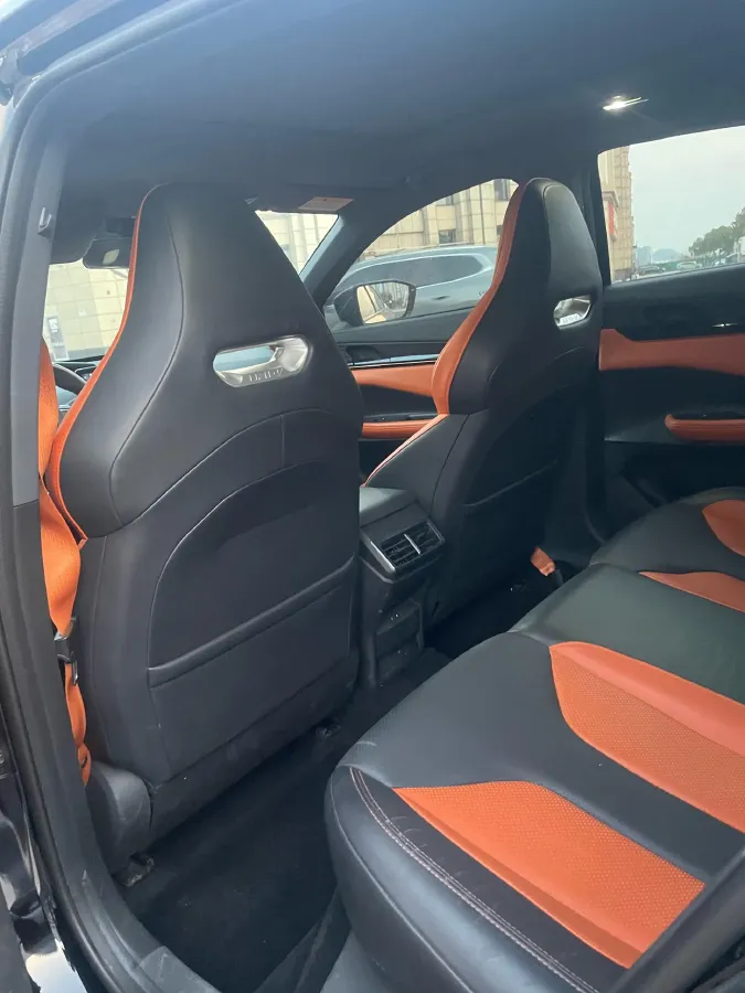 2023 ChangAn UNI-V 1.5T 188HP L4 7DCT,autocango,china used car exporter,china ev exporter,chinese used car exporter,chinese used ev exporter