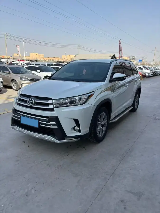 2021 Toyota Highlander 2.0T 220HP L4 6AT