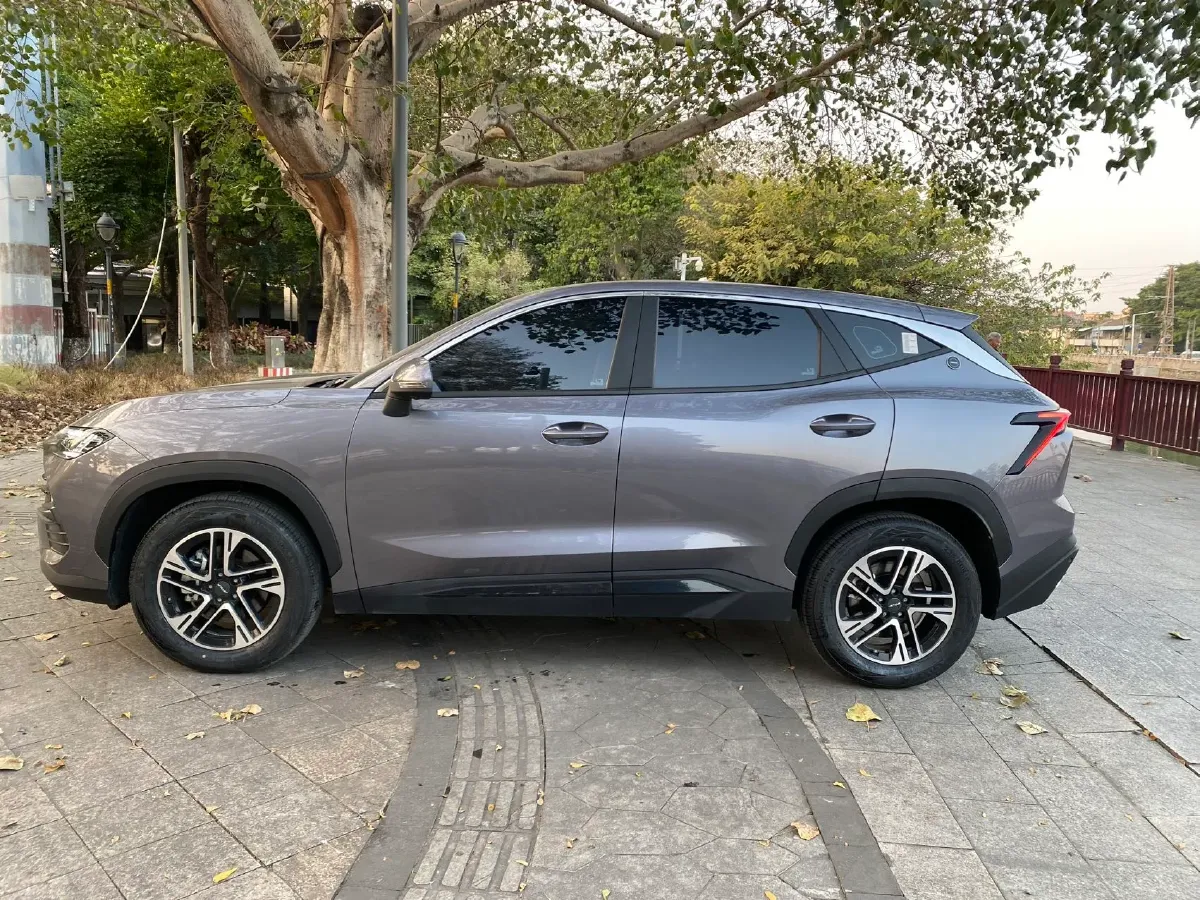 2025 Jetour DASHING 1.5T 156HP L4 6DCT,autocango,china used car exporter,china ev exporter,chinese used car exporter,chinese used ev exporter