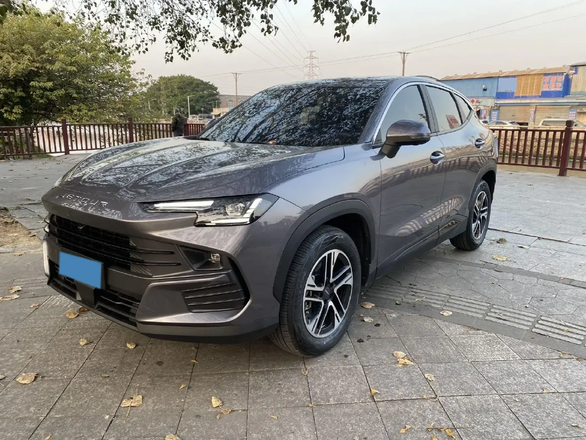 2025 Jetour DASHING 1.5T 156HP L4 6DCT