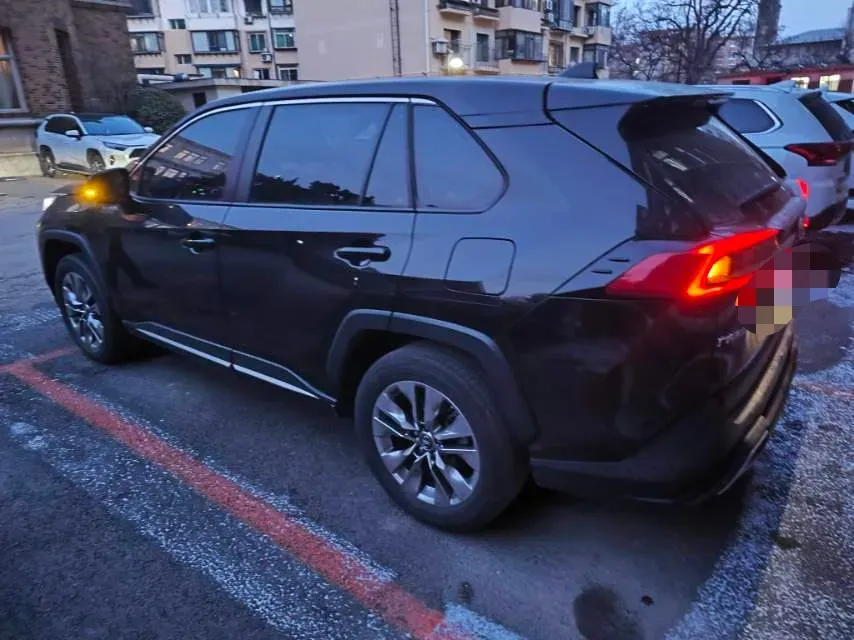 2021 Toyota Wildlander 2.0L 171HP L4 CVT,autocango,china used car exporter,china ev exporter,chinese used car exporter,chinese used ev exporter