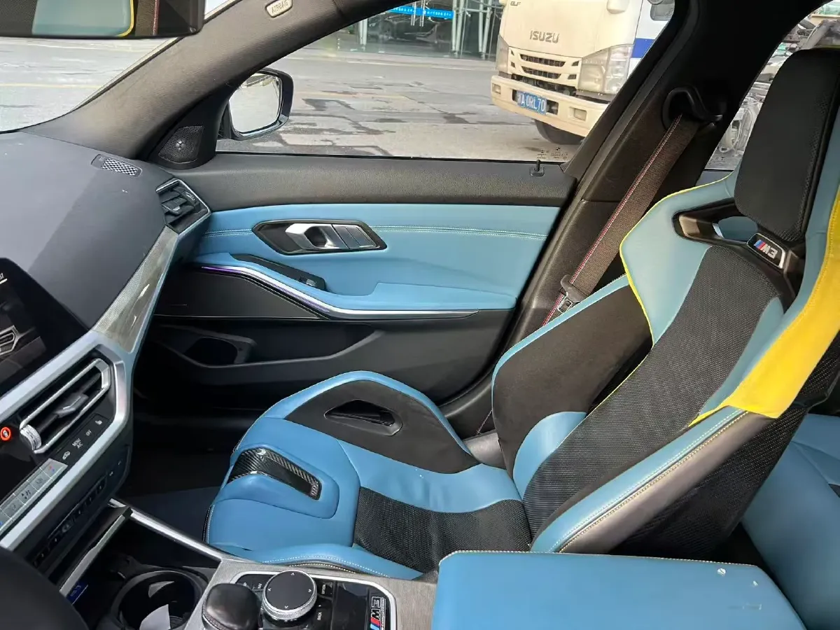 2021 BMW M3 3.0T 510HP L6 8AT,autocango,china used car exporter,china ev exporter,chinese used car exporter,chinese used ev exporter