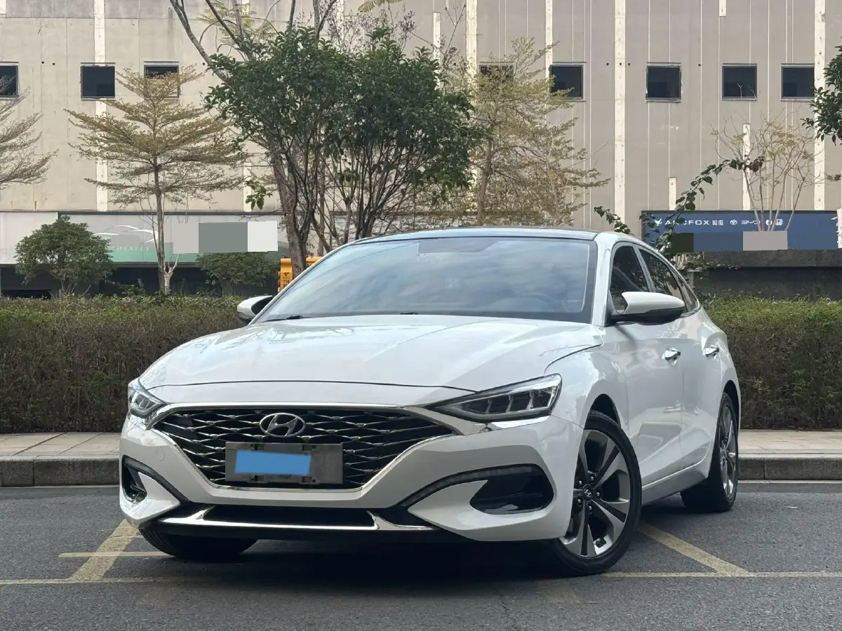 2019 Hyundai La Festa 1.6T 204HP L4 7DCT