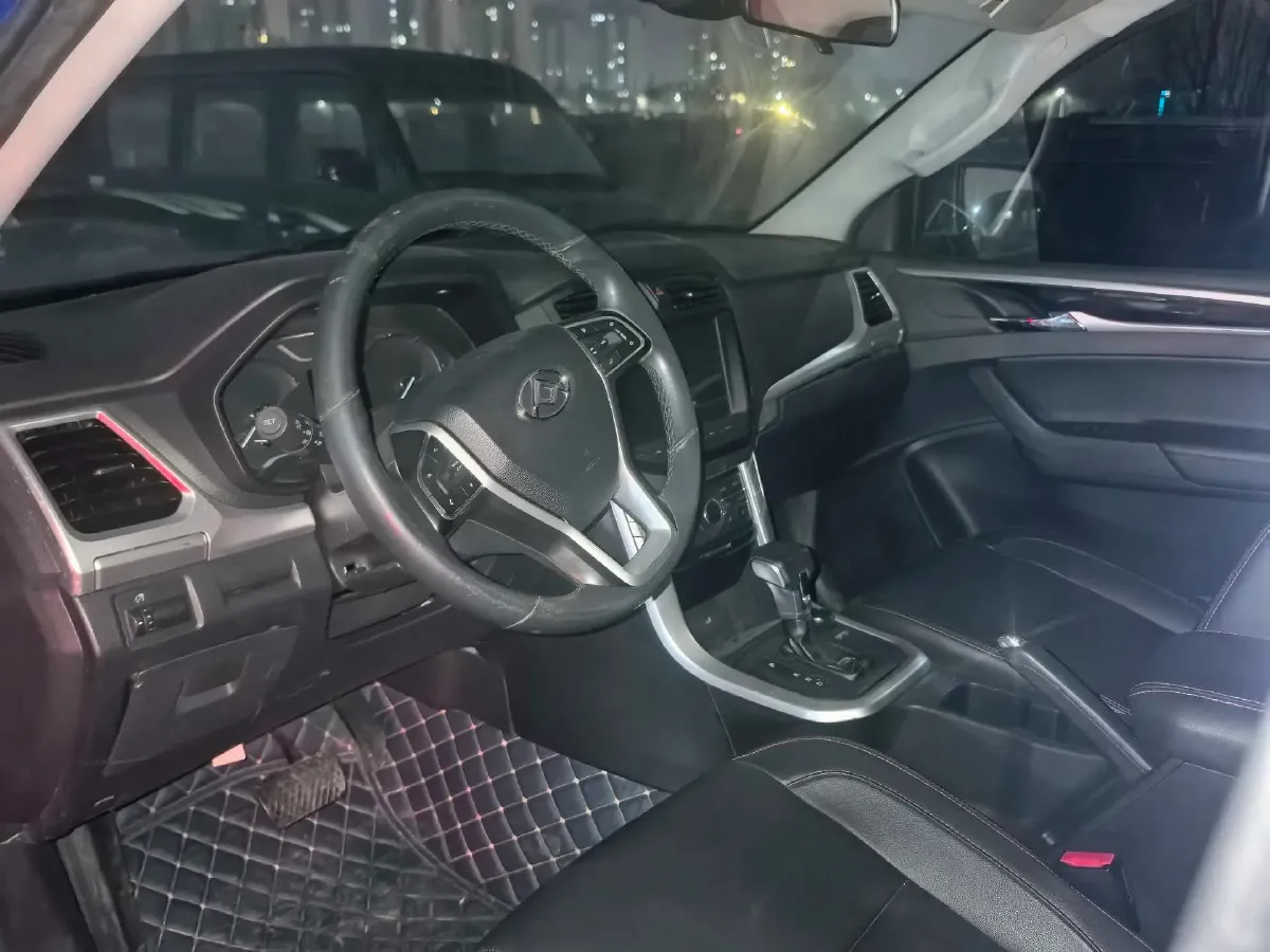 2017 MAXUS T60 2.0T 224HP L4 6AT,autocango,china used car exporter,china ev exporter,chinese used car exporter,chinese used ev exporter