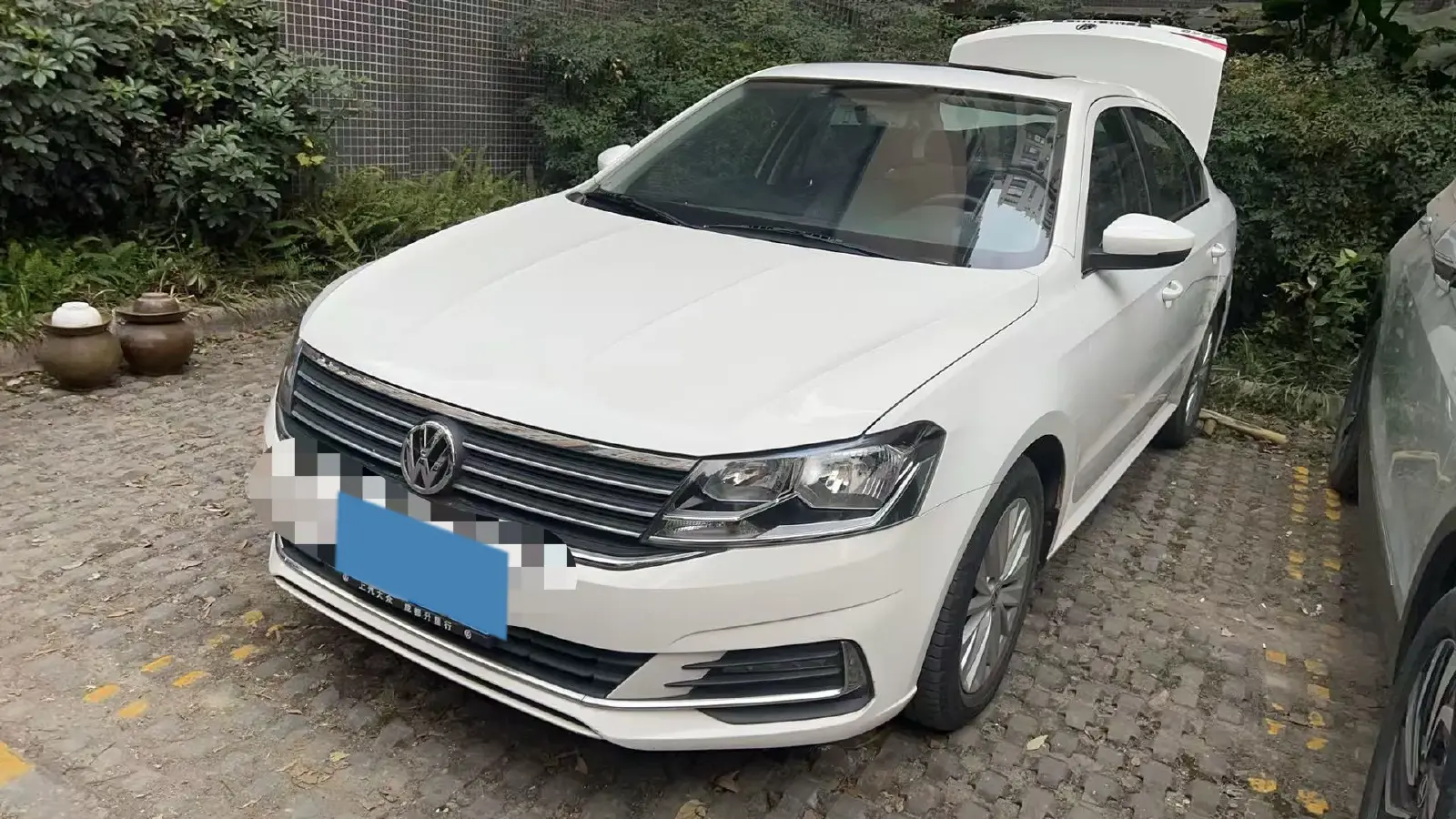 2019 Citroen C4L 1.2T 136HP L3 6AT