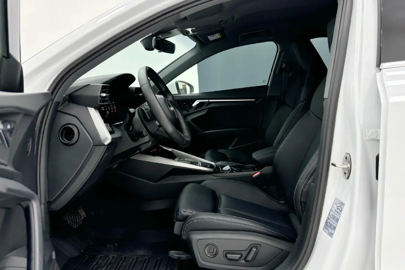 2021 Audi A3 1.4T 150HP L4 7DCT,autocango,china used car exporter,china ev exporter,chinese used car exporter,chinese used ev exporter