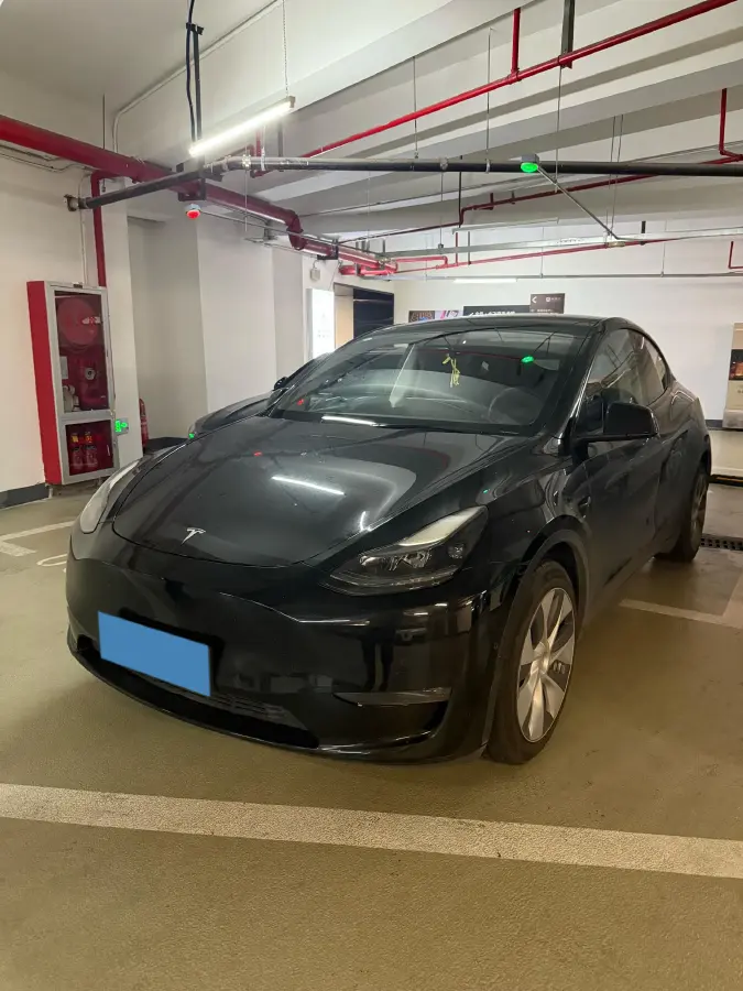 2021 Tesla Model Y BEV 60KWH