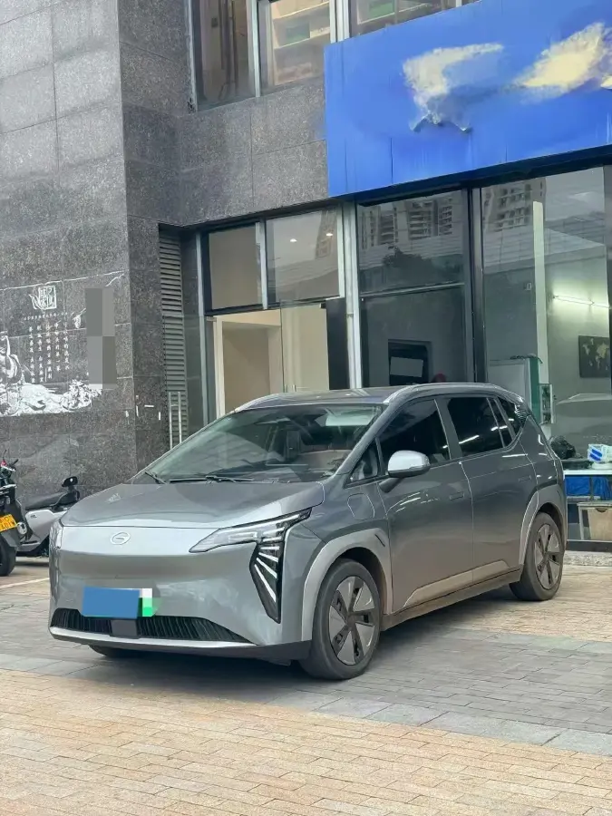 2023 Aion Y BEV 61.7KWH