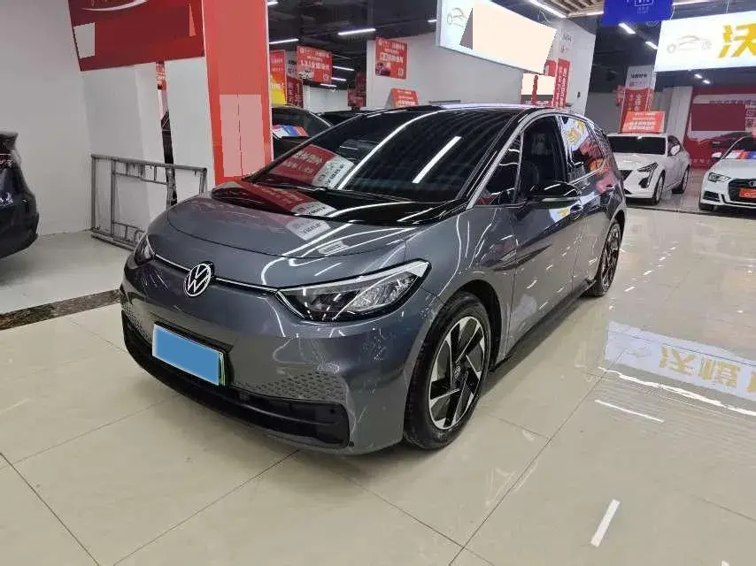 2023 Volkswagen ID.3 BEV 52.8KWH